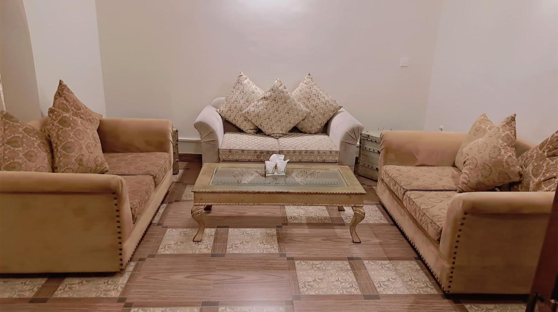 Royal Grace Guest House イスラマバード エクステリア 写真