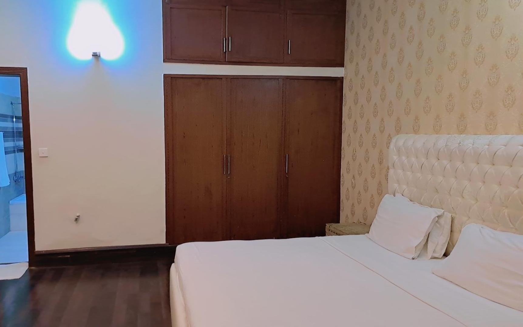 Royal Grace Guest House イスラマバード エクステリア 写真