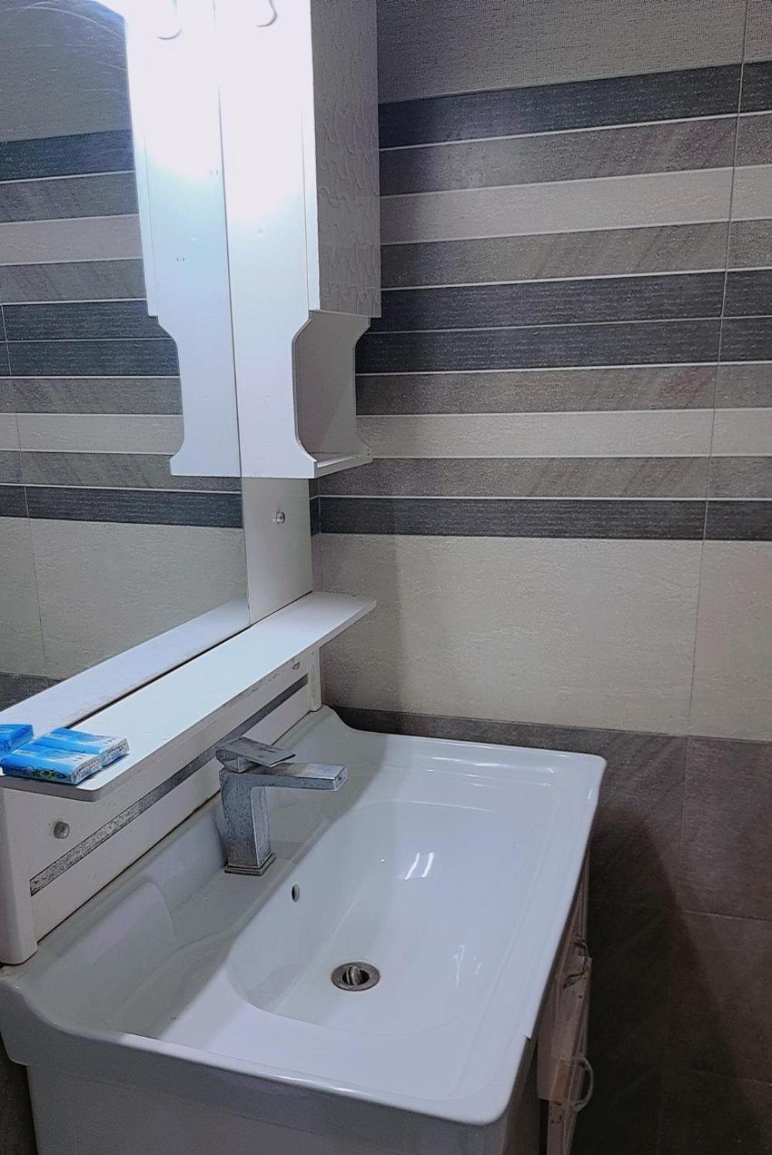 Royal Grace Guest House イスラマバード エクステリア 写真