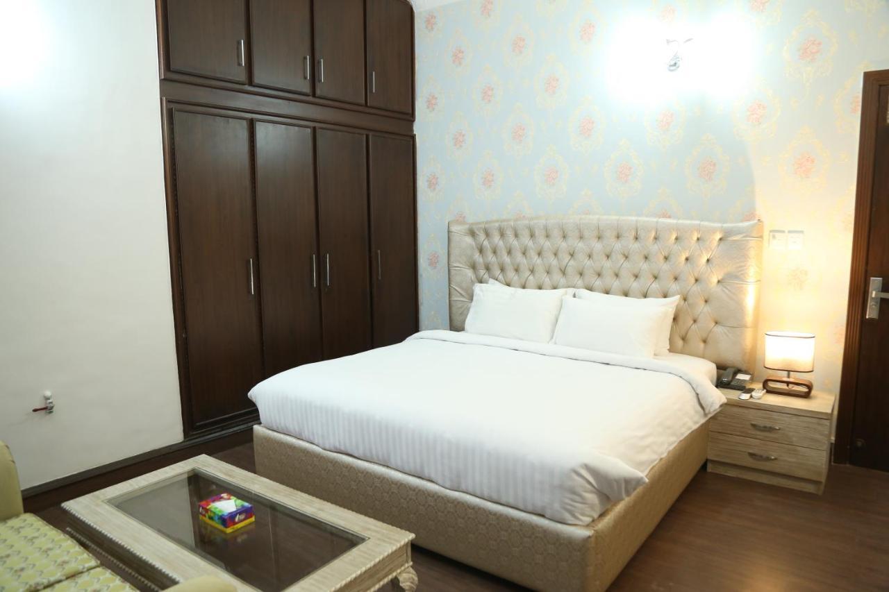 Royal Grace Guest House イスラマバード エクステリア 写真