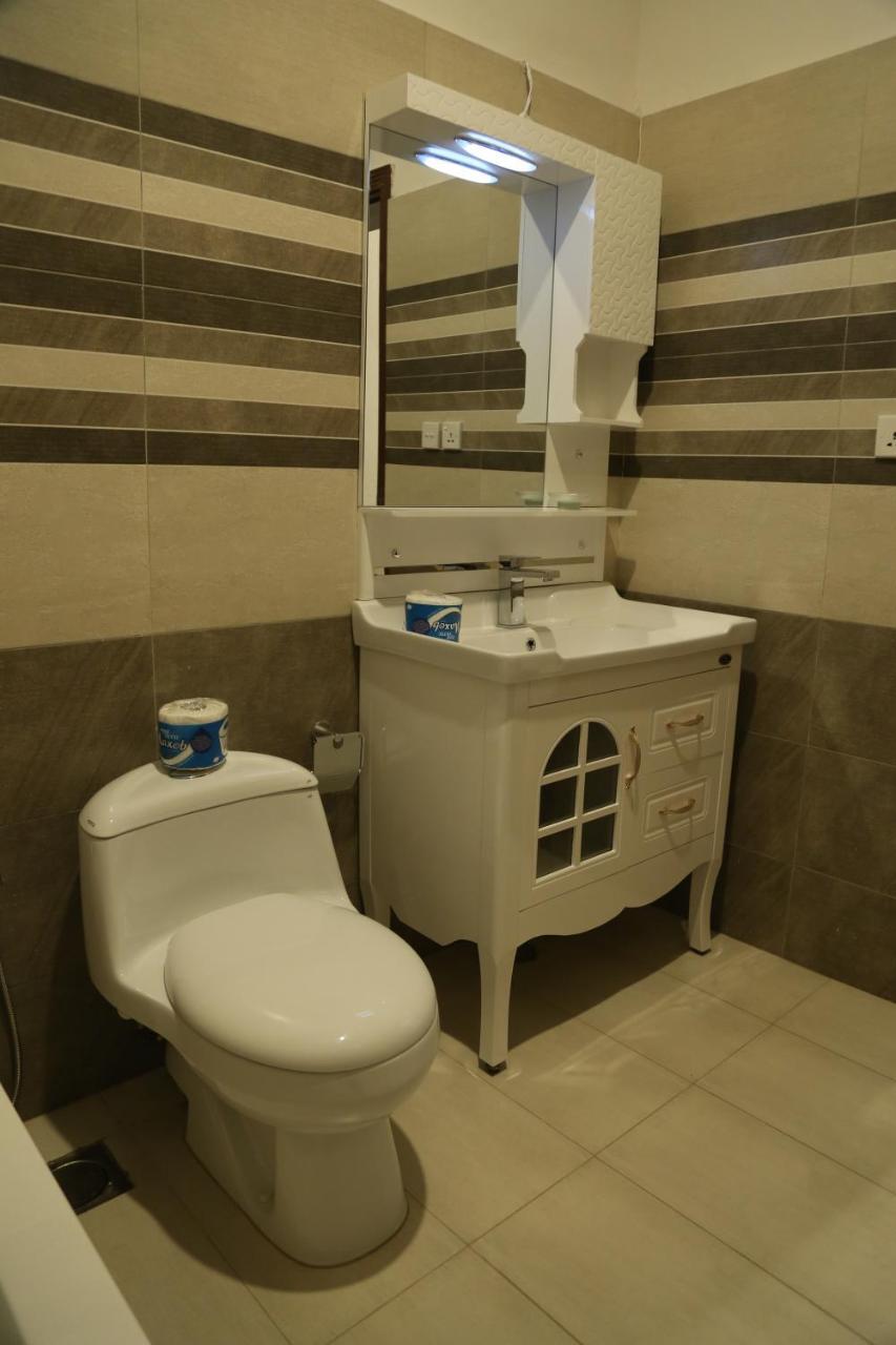 Royal Grace Guest House イスラマバード エクステリア 写真