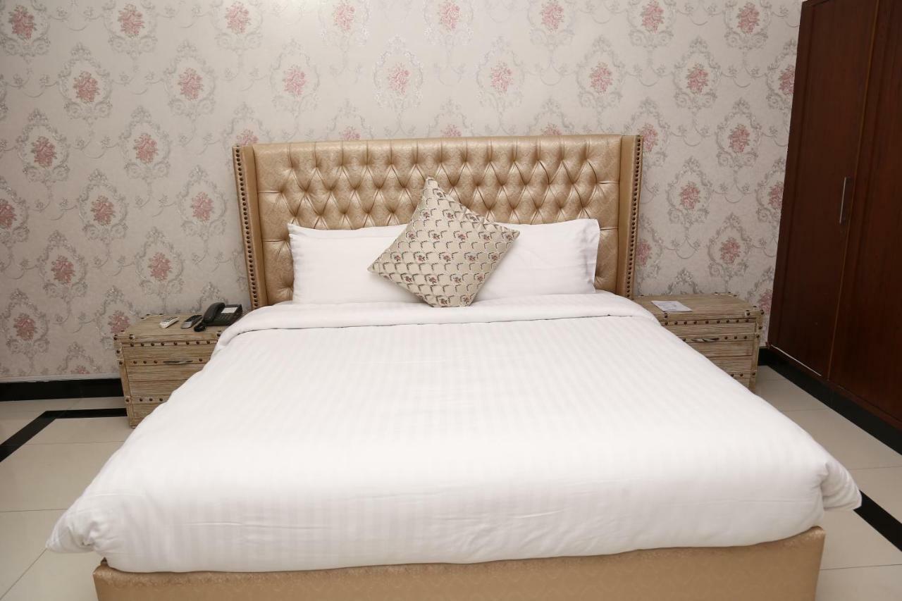 Royal Grace Guest House イスラマバード エクステリア 写真
